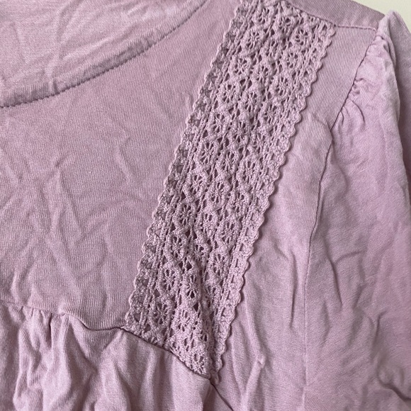 Purple blouse - Picture 2 of 3